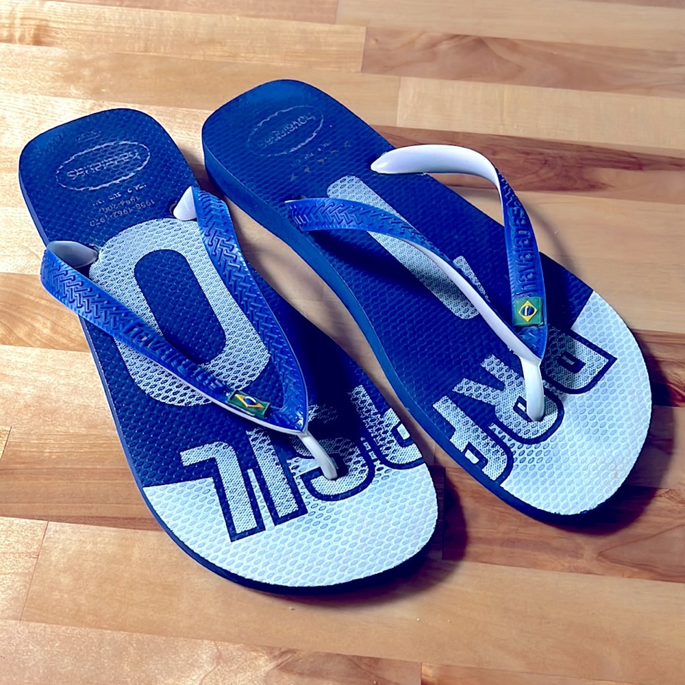 HAVAIANAS Brazil Flip Flops Sandals Blue and White